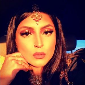 Meet your Posher, Aaminah